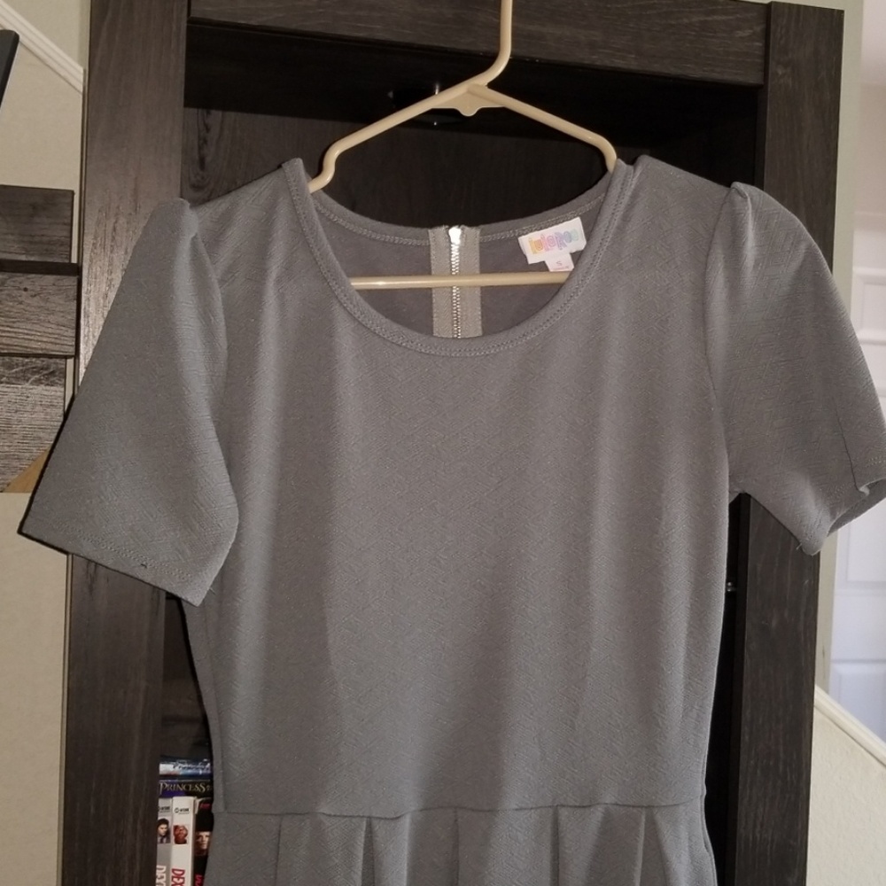 LuLaRoe Amelia